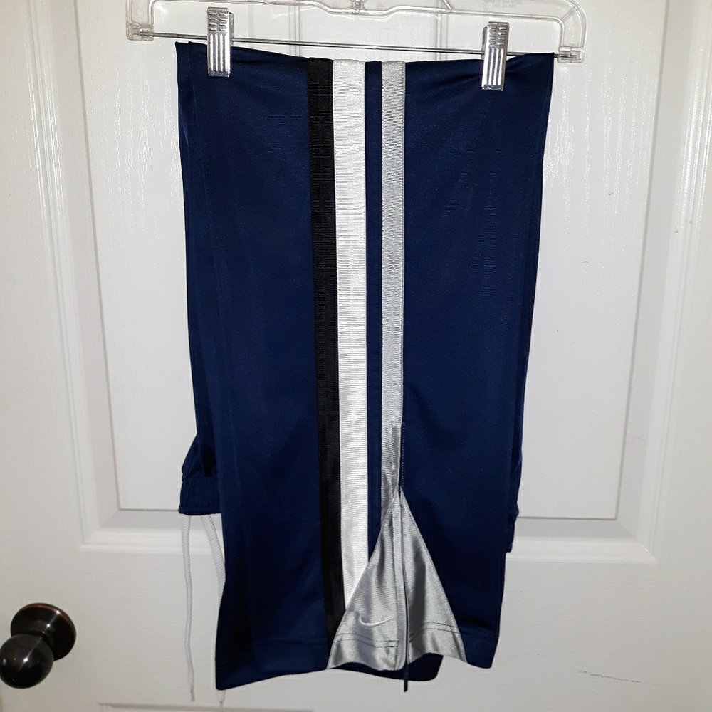Nike women's athletic pants